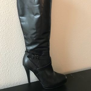 Nine West boots- rarely worn!